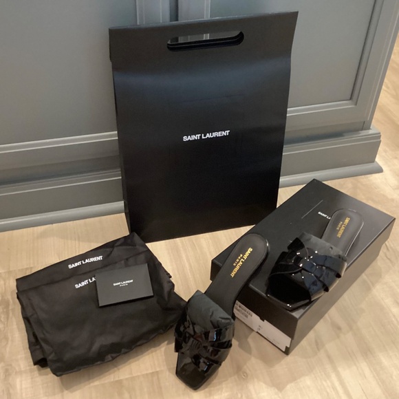 Saint Laurent Tribute Black Patent Leather Sandal - Picture 2 of 3